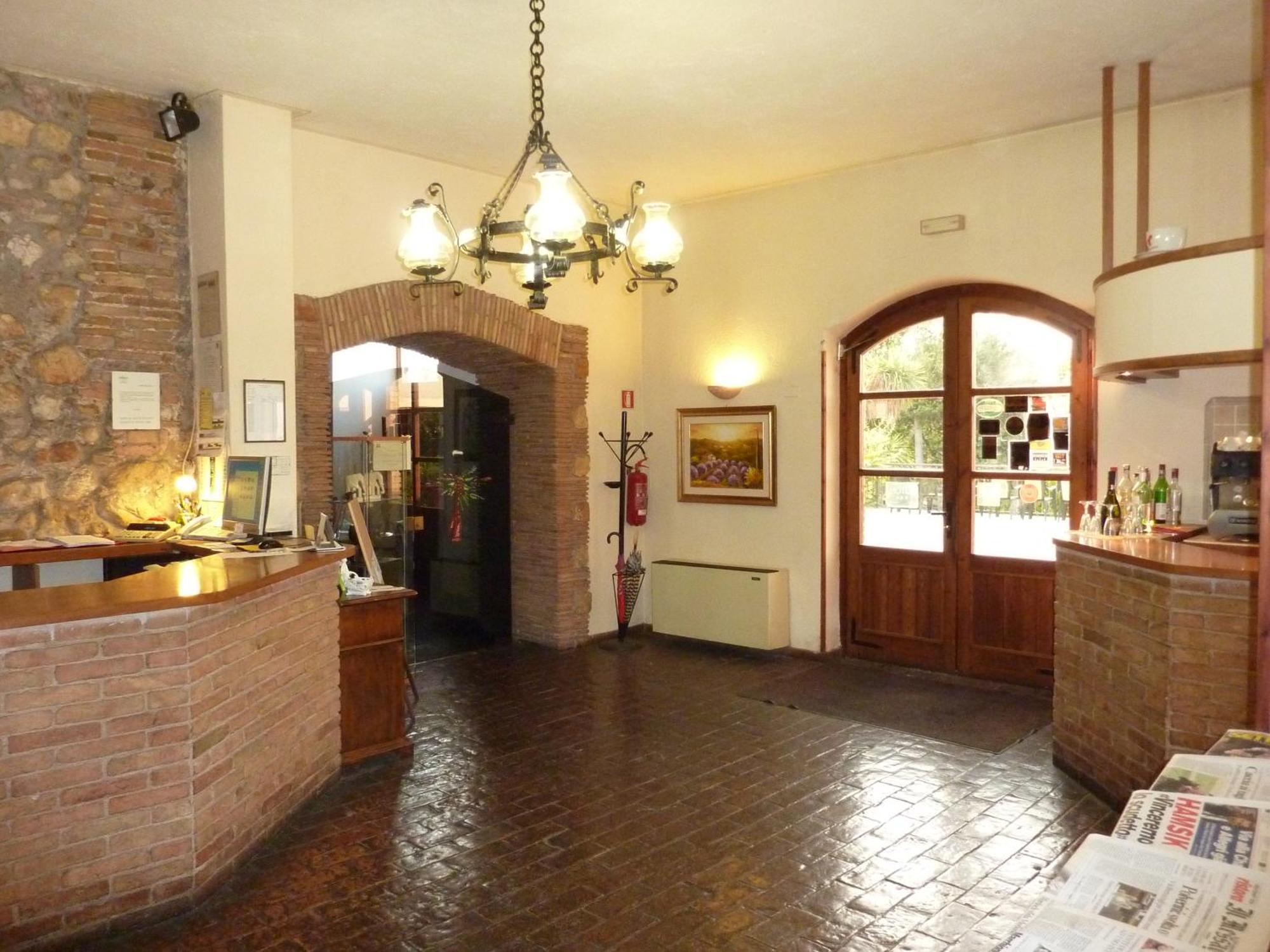 La Rocca Otel Narni Dış mekan fotoğraf