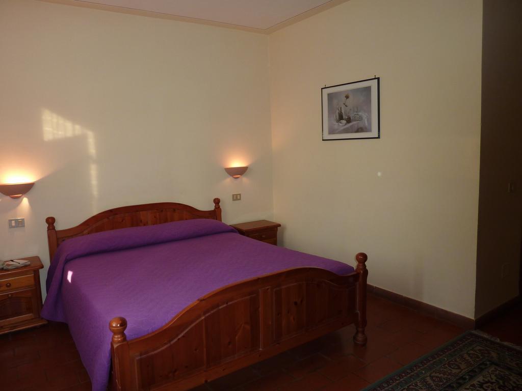 La Rocca Otel Narni Oda fotoğraf