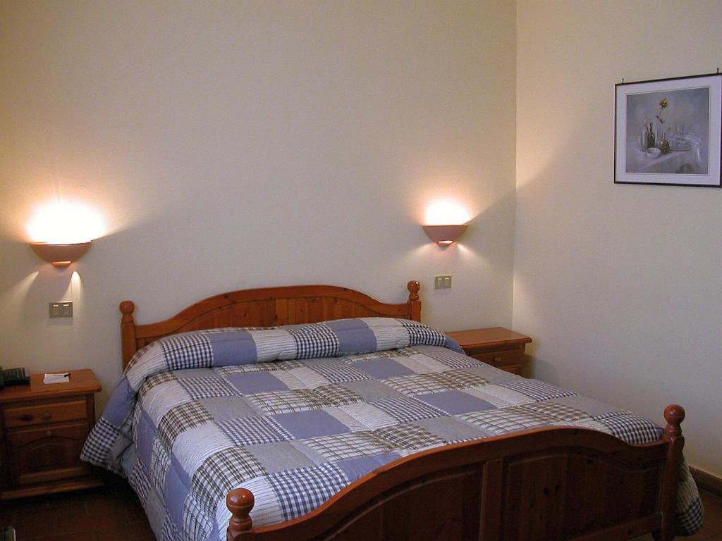 La Rocca Otel Narni Oda fotoğraf